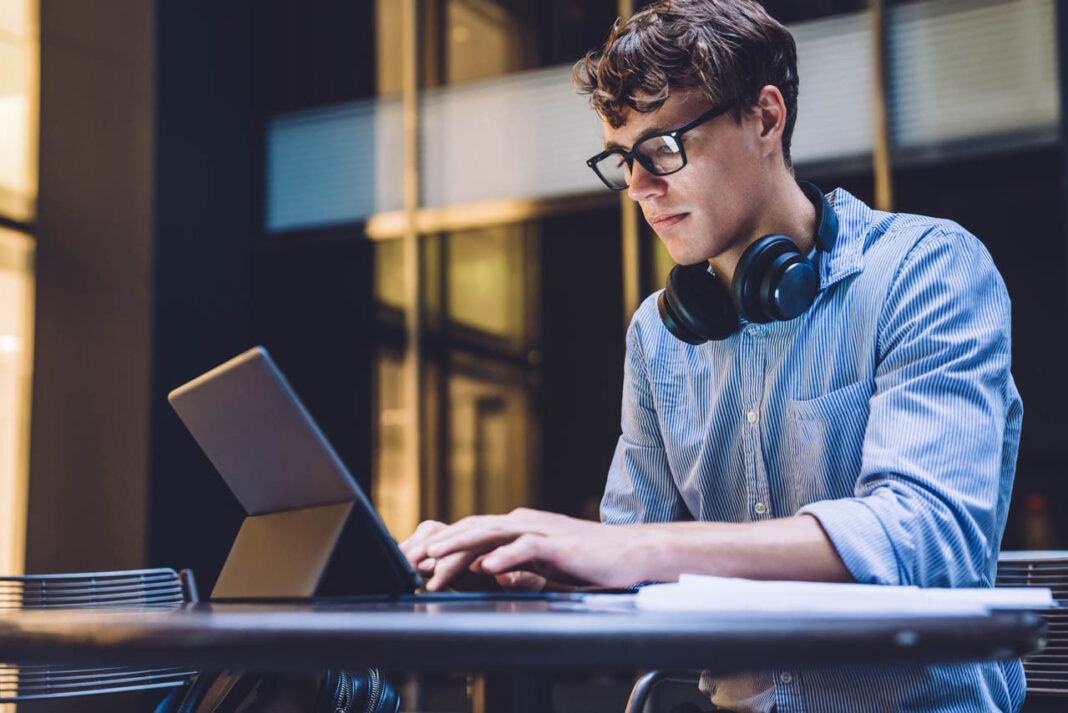 New Soundboard from Bose Review: Pricing is Not Always the Only Criteria New Soundboard from Bose Review: Pricing is Not Always the Only Criteria